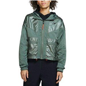 Nike Women's Rebel Cargo Loose Fit Windbreaker Jacket
